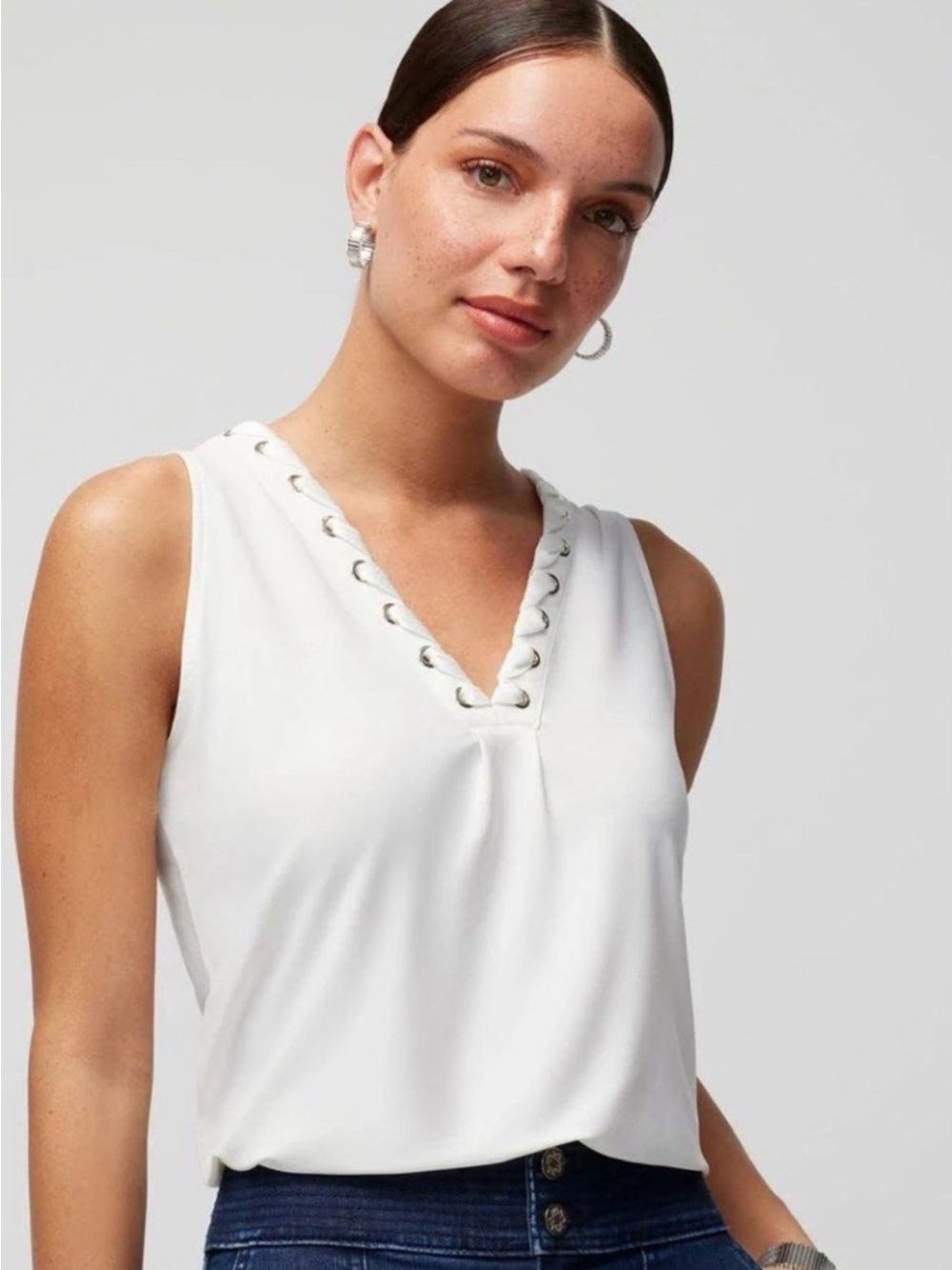 White House Black Market V Neck Grommet Laced Detail Top | Ivory | Size Small